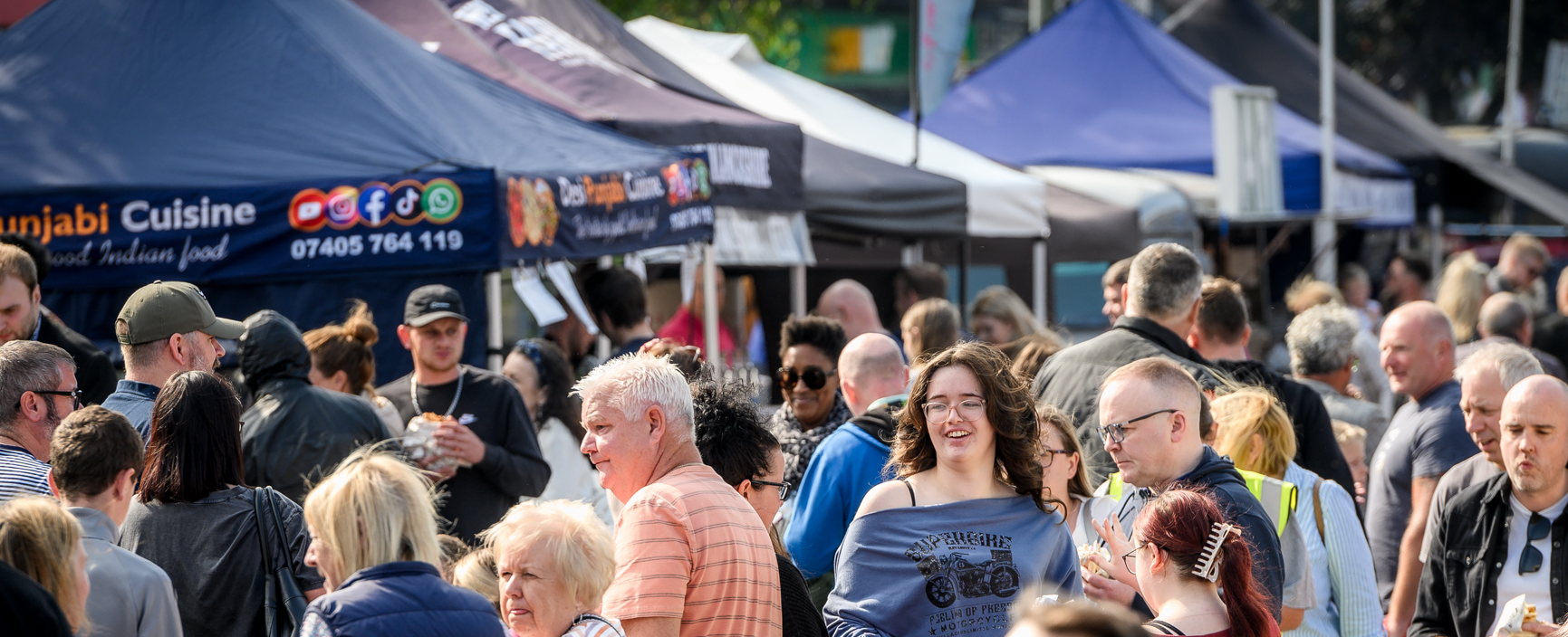 Busy event with traders